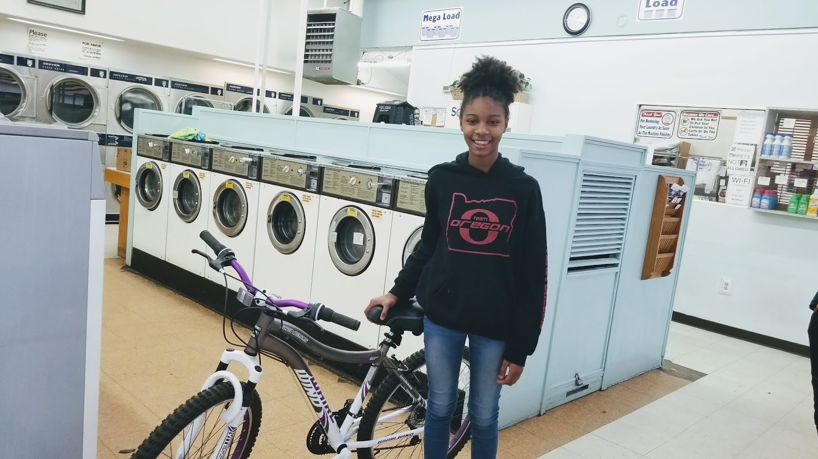 Alpine 24 Hour Laundromat work photo