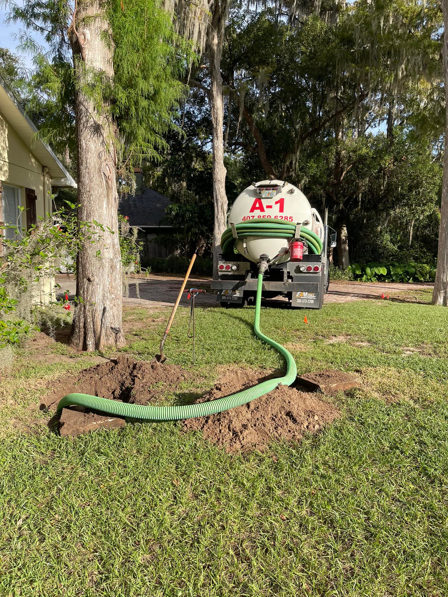 A1 Septic Service cover photo