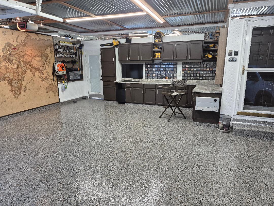 Grizzly Concrete Solutions cover photo