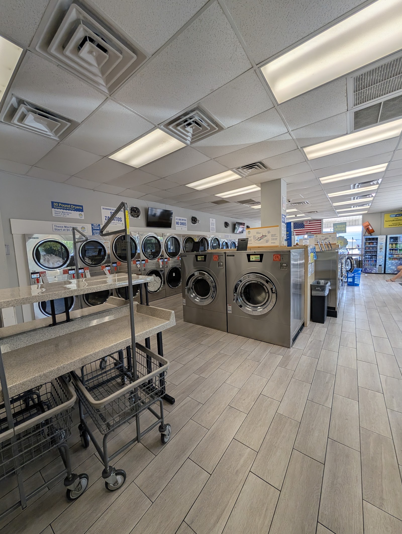 Sunny Bubbles Laundry work photo