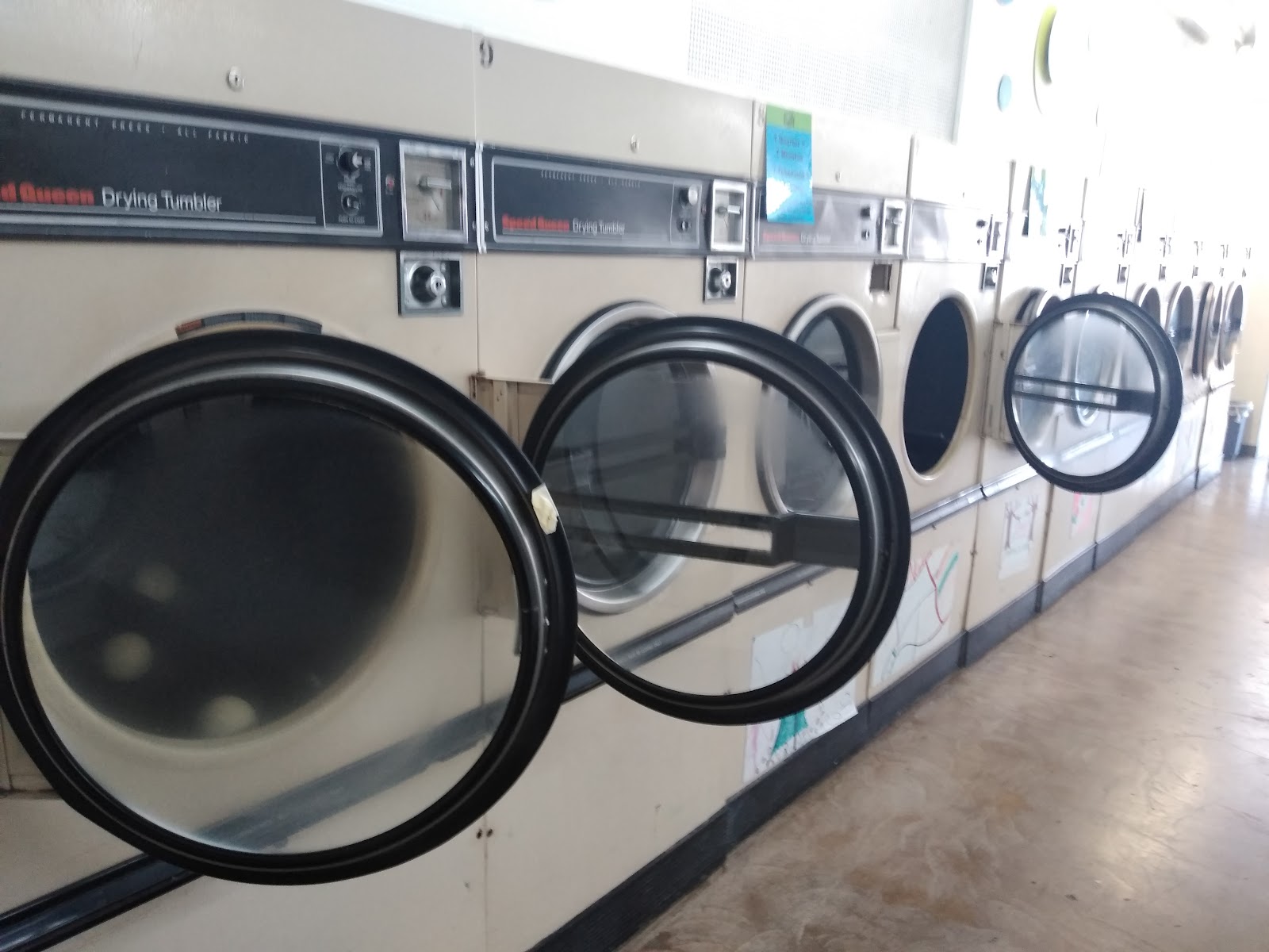 Social Spin Laundromat work photo