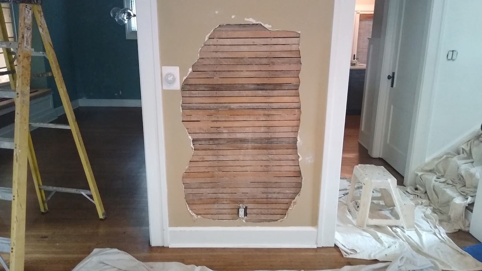 317 Wall and ceilings work photo