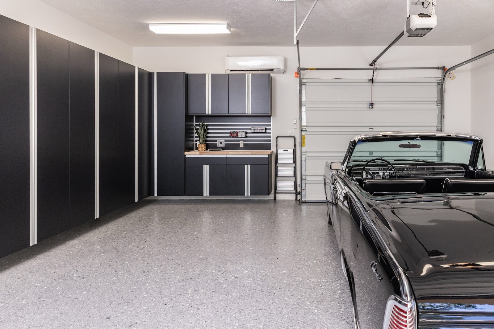 GarageExperts of North DFW cover photo