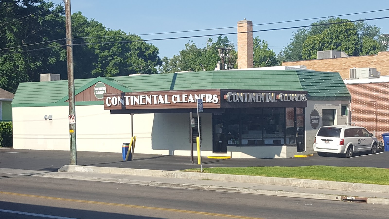Continental Cleaners work photo