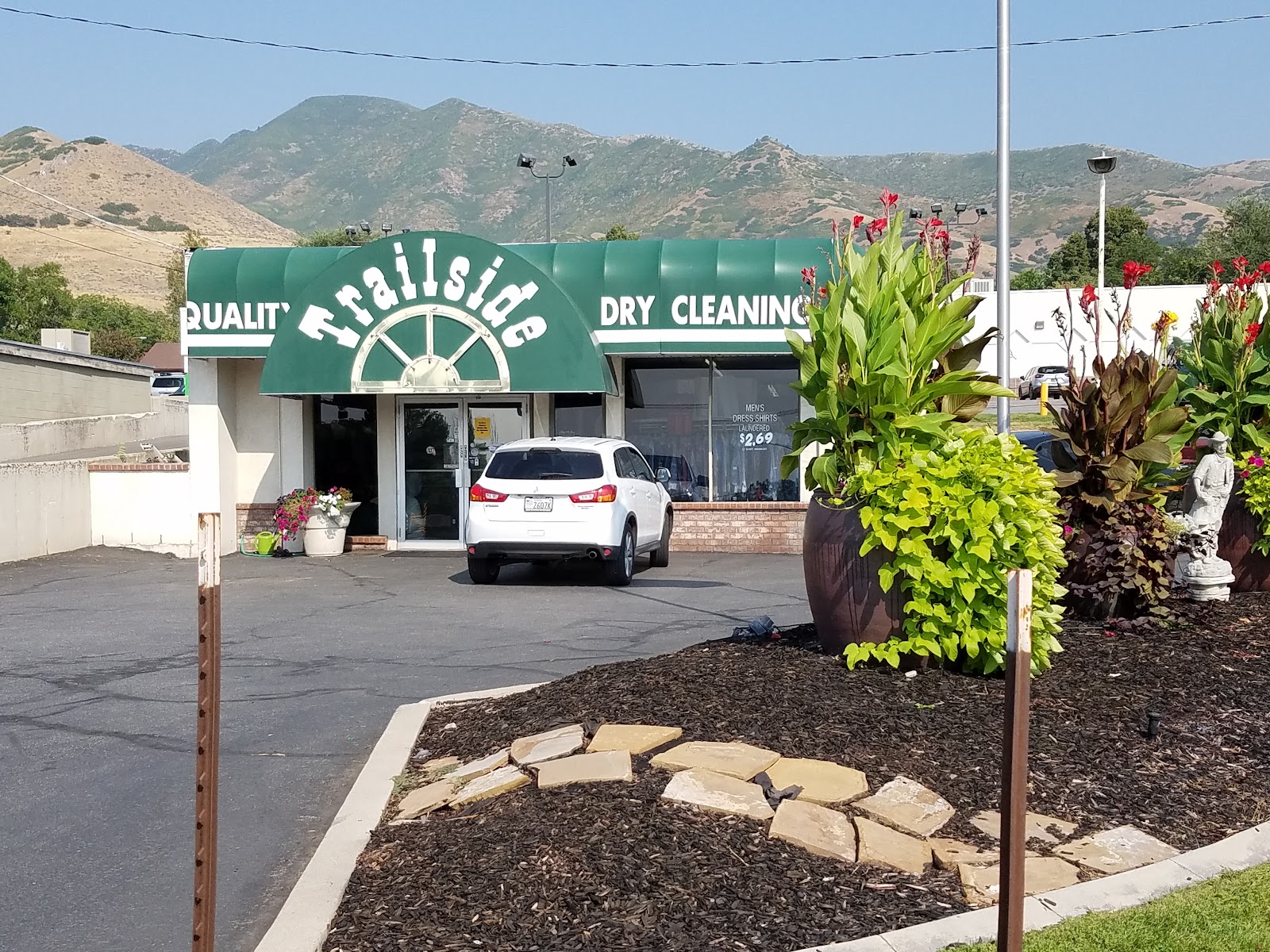 Trailside Dry Cleaning work photo